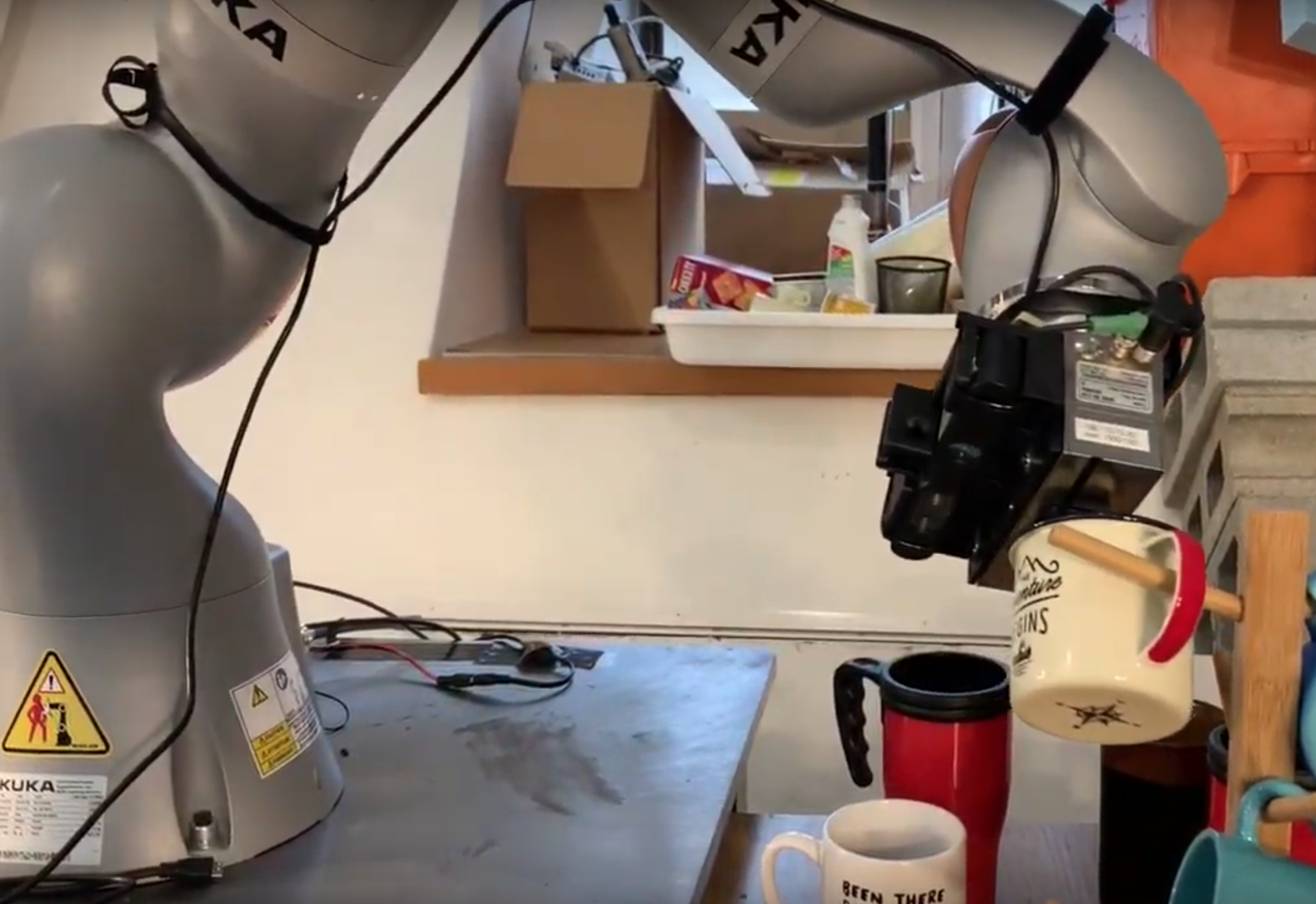 Robot precisely moves objects it's never seen before | MIT CSAIL